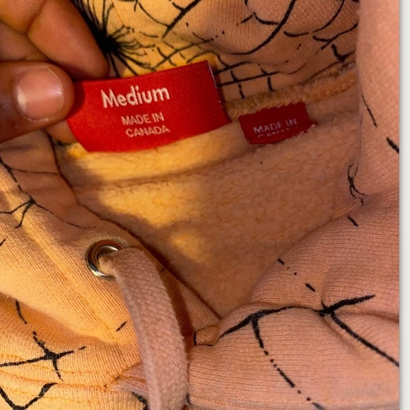 Supreme Hoodie Spider Webbed Design - Picture 3 of 4